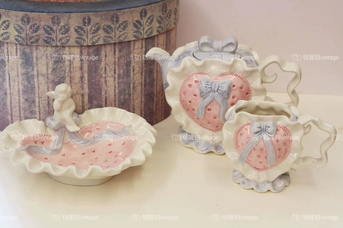 Clang Li Vintage Retro Valentine's Day Cute Pink Heart Ceramic Water Cup Kettle