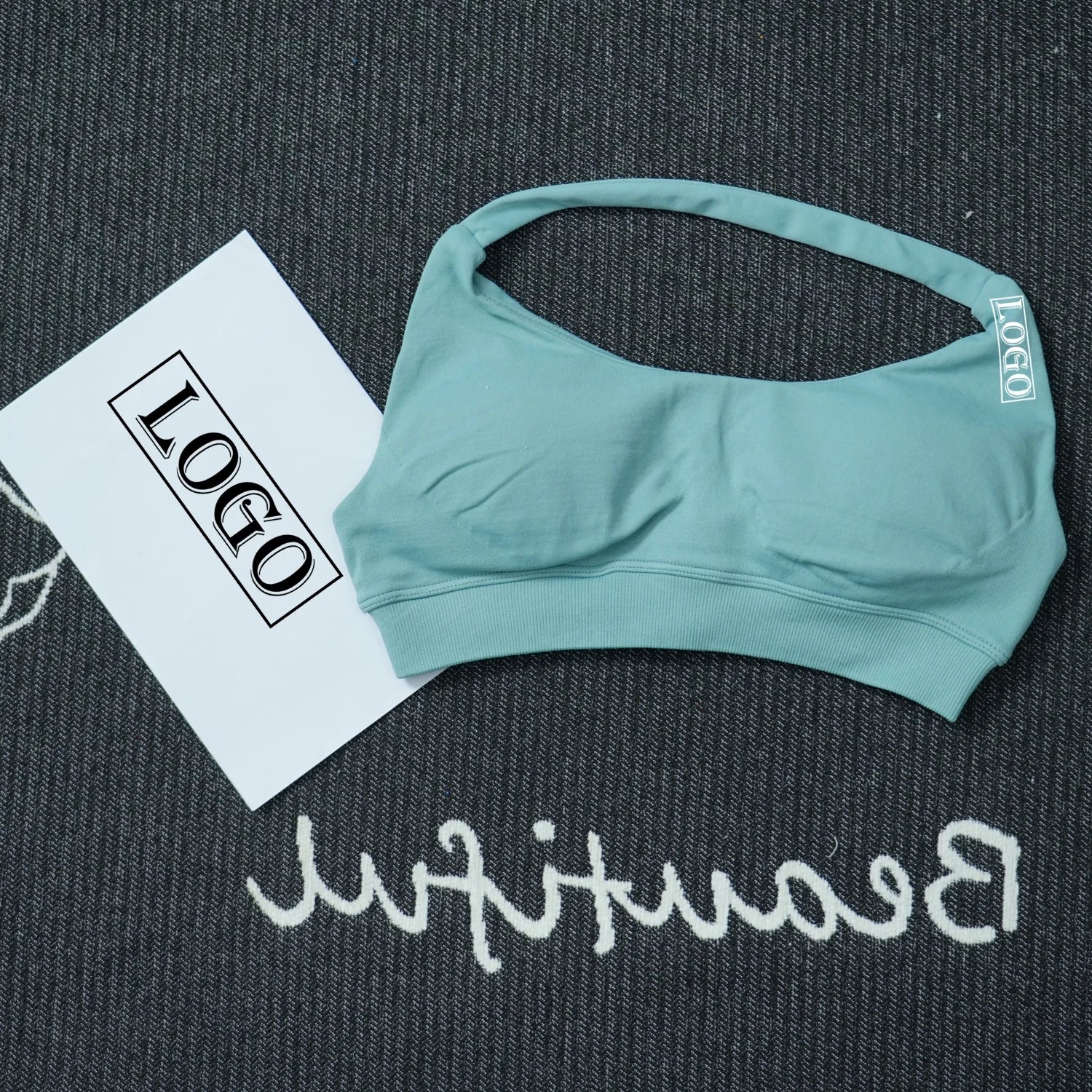 Yoga Impact Sports Bra With Logo Women Seamless Halter Bra Open Back Yoga Top Bras Medium Support Gym Crop Top Padded Sportswear