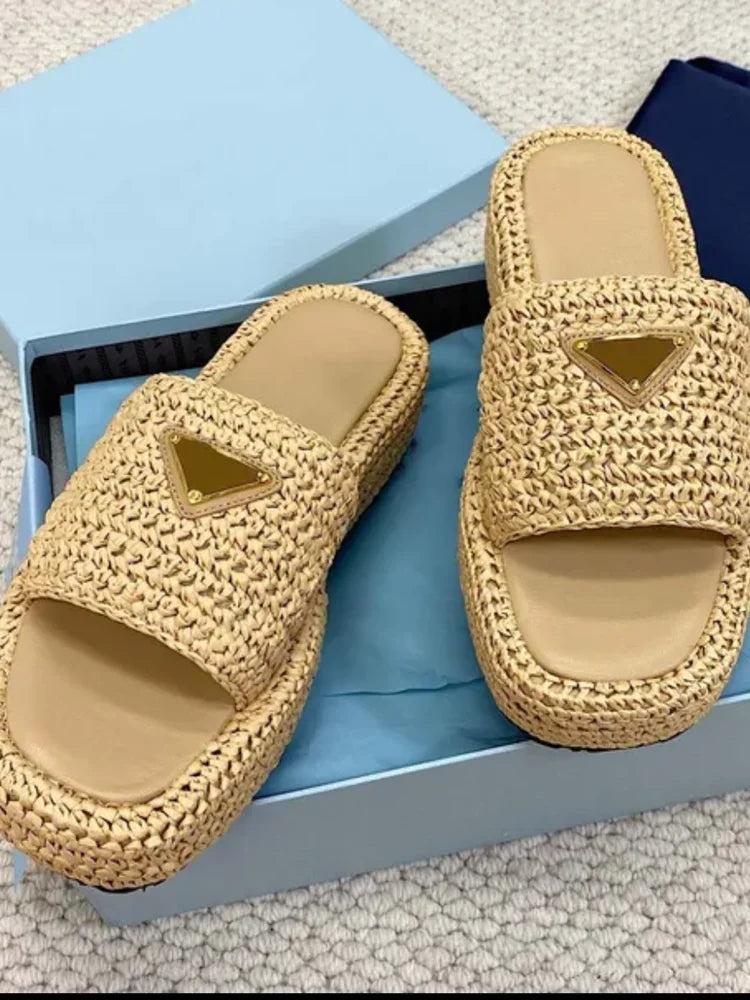 Handmade Knitted Thick Bottom Slippers Women's Casual Fashionable Outerwear Rubber Outsole Summer Best Seller Slippers 34-42