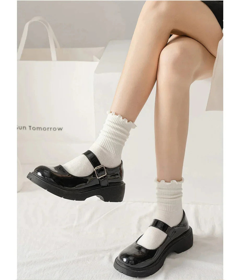 Pairs Lot Socks for Women Ruffle Middle Tube Ankle Short Breathable Black White Set Spring Autumn