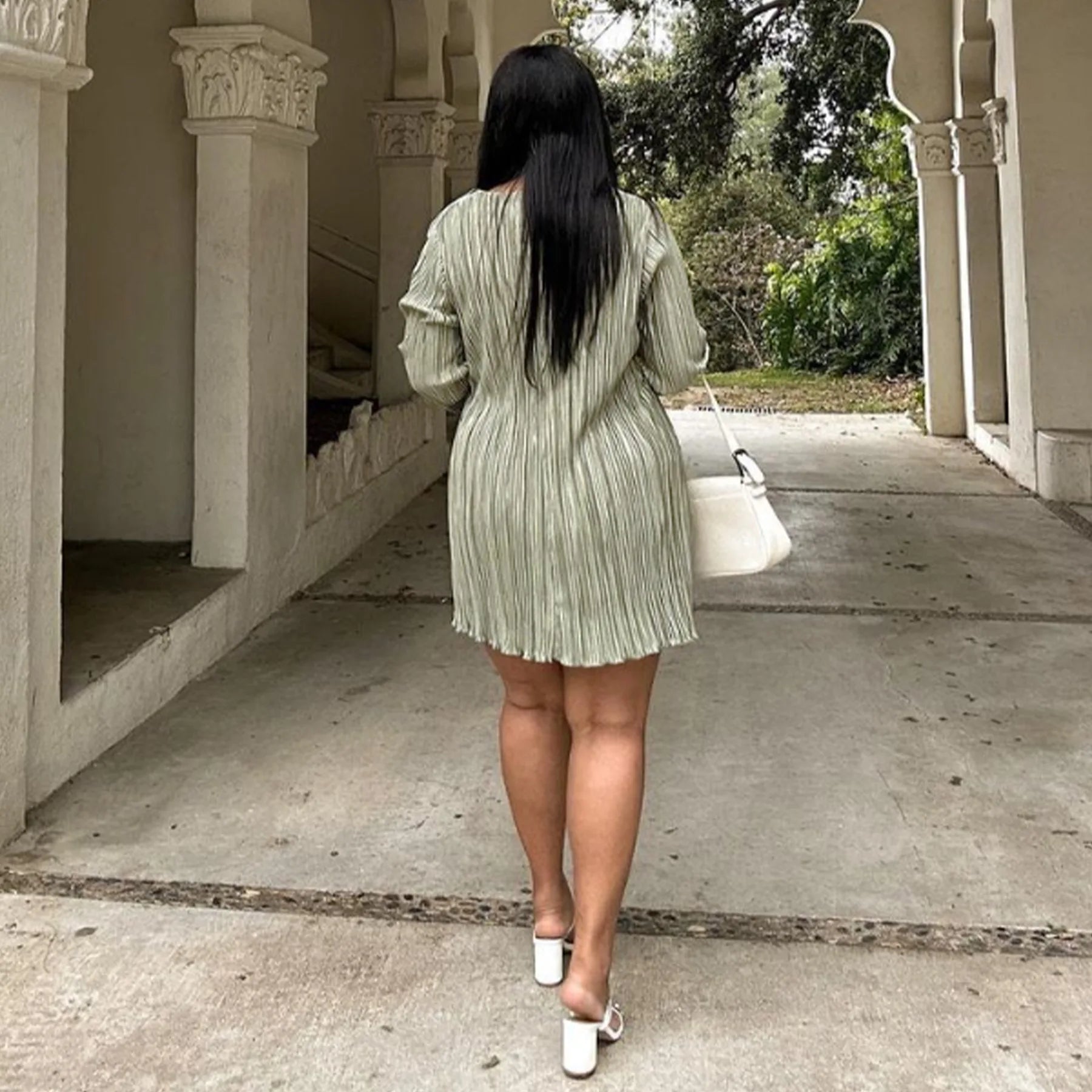 Long Sleeve Women V-neck Pleated Dress Casual Streetwear Plus Size Mini Dresses Party Casual