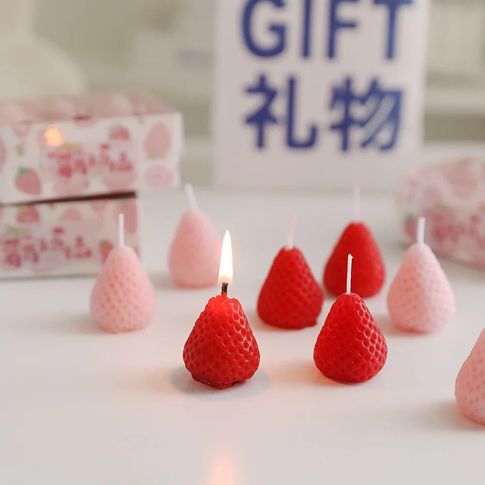 Mini Strawberry Scented Aromatherapy Candles