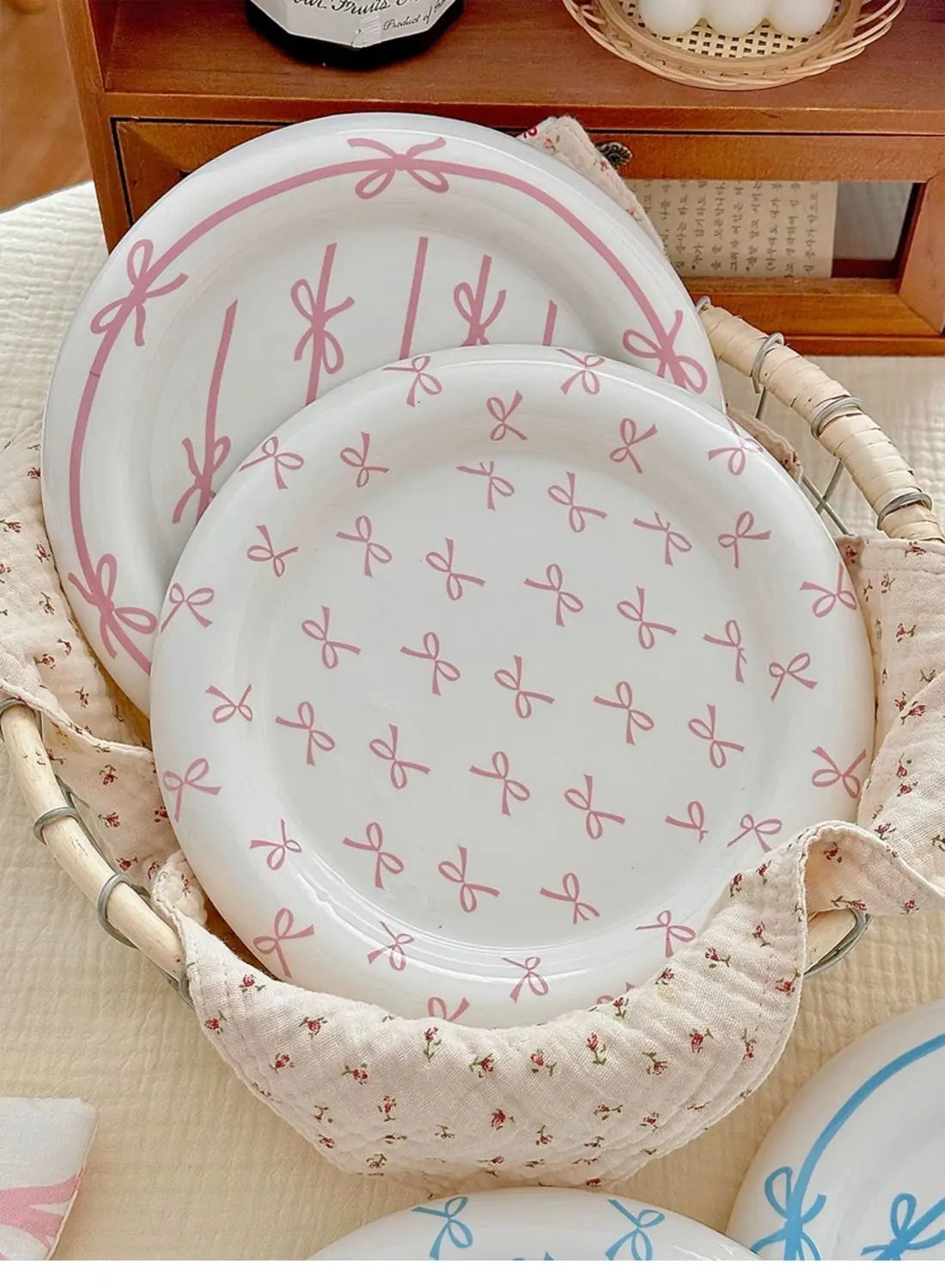 Girl Heart Bow Plate