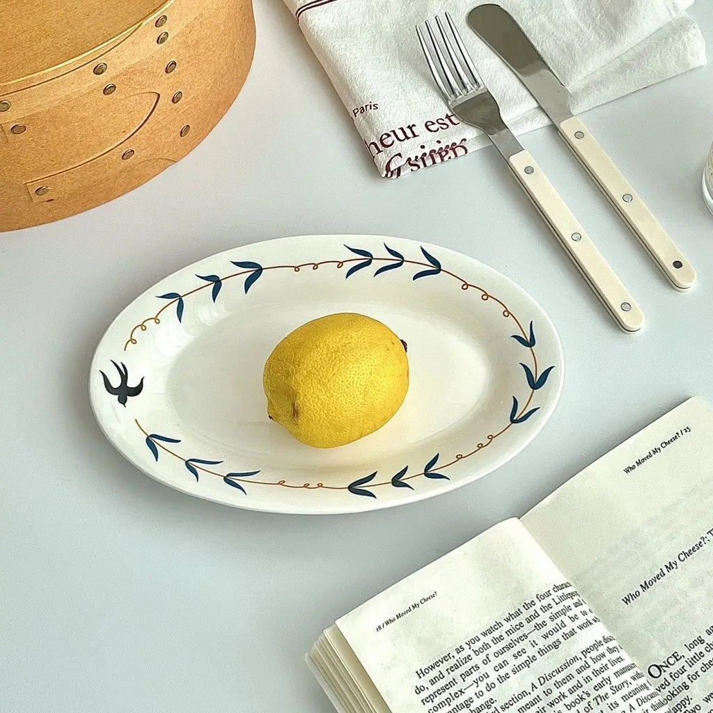 Gold Rim Leaf Pattern Round Serving Dishes Porcelain Kitchen Tableware