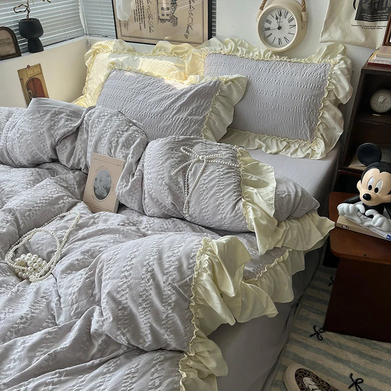Princess Style Lace Ruffles Bedding Set Skin-friendly Duvet Cover Set Fitted Sheet/Bed Sheet Pillowcases