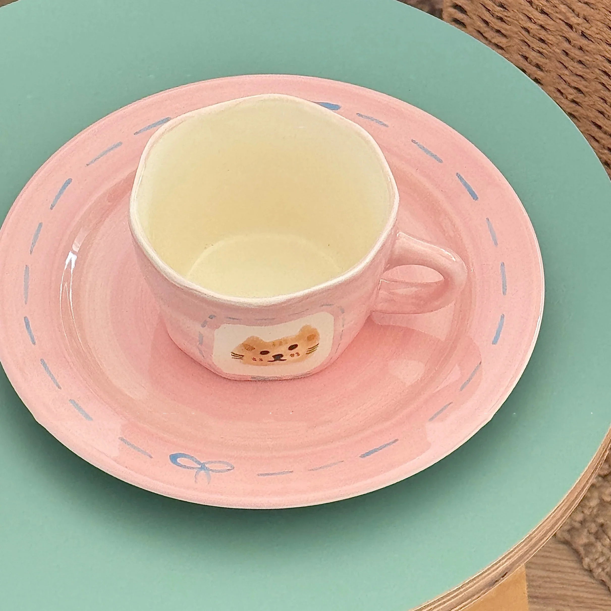 Cute Pink Hand Drawn Ceramic Line Bows 7.9 Inches Serving Plates