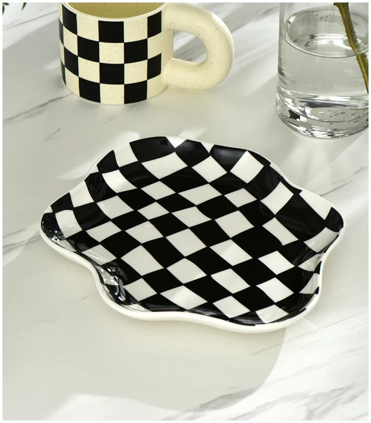 Retro Checkerboard Ceramic Plate Jewelry Home Decoration