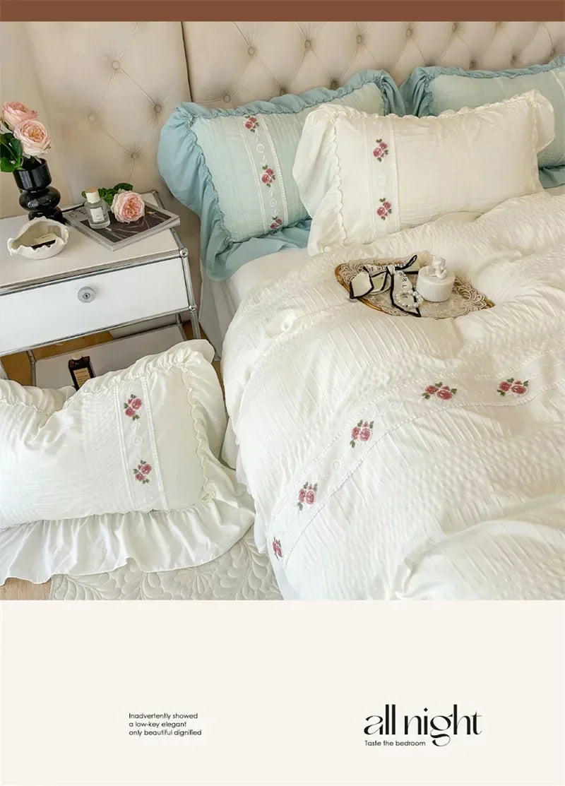 French Embroidered Lace Bubble Gauze Bedding Set Elegant Princess Style Duvet Cover Set Ruffled Comforter Cover Sets