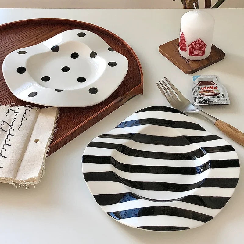 Ceramic Plate Dot Stripe Irregular Wave Shape
