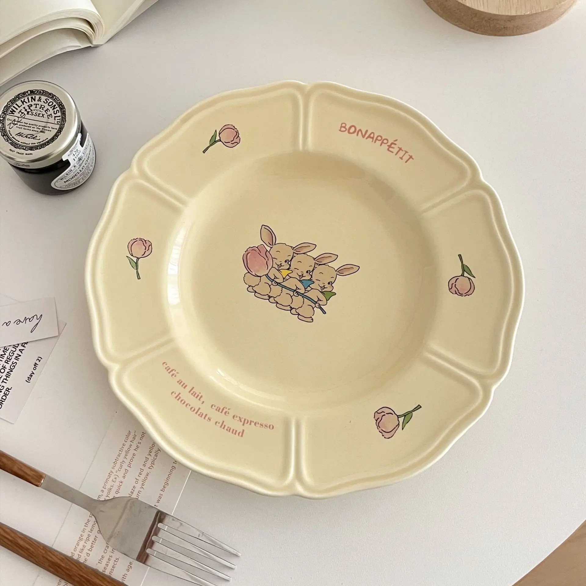 Vintage Plate French Three Rabbit Plate Tulip Cream Lace Plate Irregular Dessert Ceramic Oval Plate & Cup