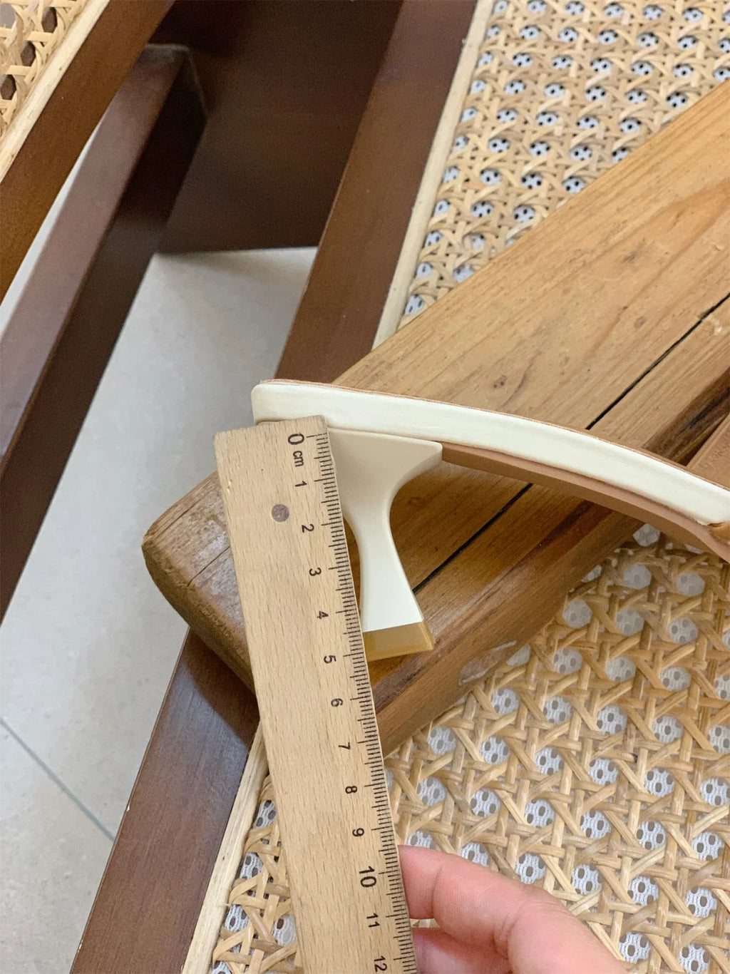 Fashionable Bow Tie Square Toe Slim Heel Women's Shoes