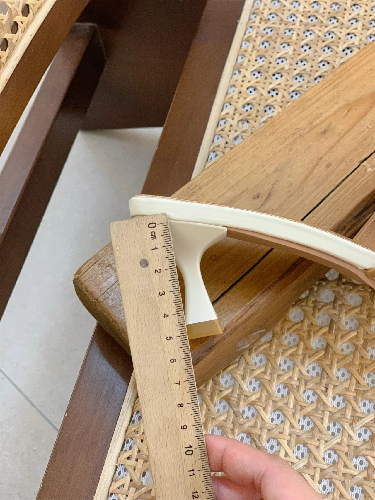 Fashionable Bow Tie Square Toe Slim Heel Women's Shoes