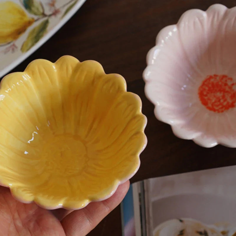 Ceramic Bowl 4.5 Inch Small Creative Floral Shape Dessert Bowl