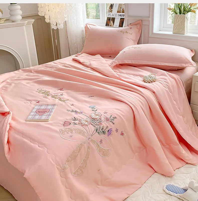 Super Soft Washed Cotton Three-Dimensional Flower Embroidered Summer Quilt Four-Piece Set