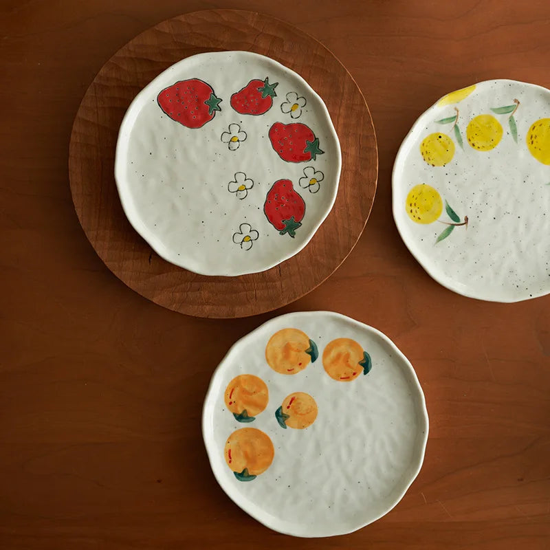 Hand-painted Fruit Pattern Ceramic Plate