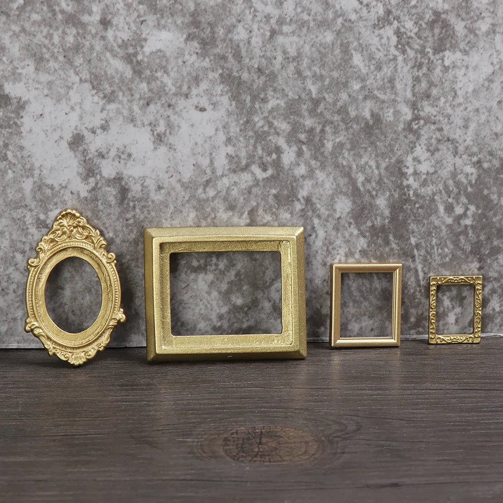 Mini Frames Doll House Plastic Vintage Miniature Mirror Accessories