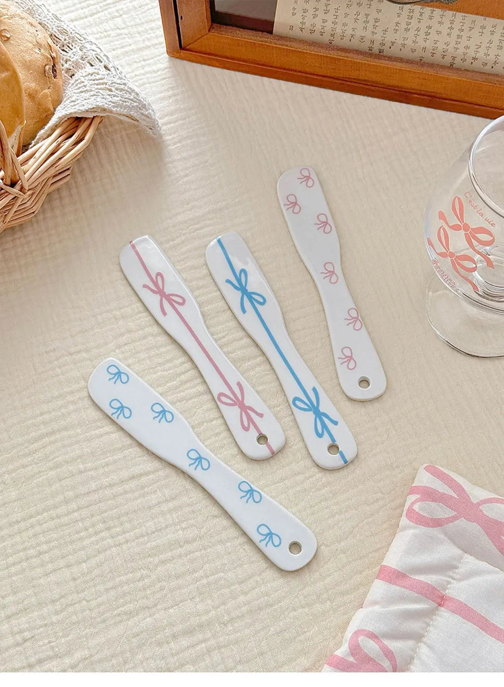 Girl Heart Bow Plate