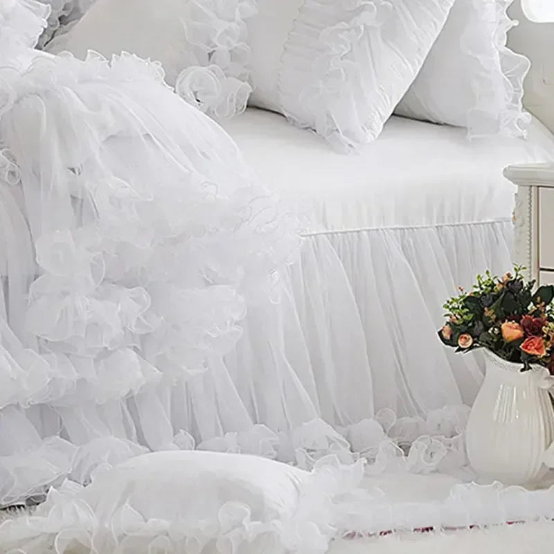 Pink Jacquard Satin Bedspread Bedding Set Luxury Princess Wedding Bed Set Lace Ruffle Duvet Cover Bed Skirt Pillowcases Cotton