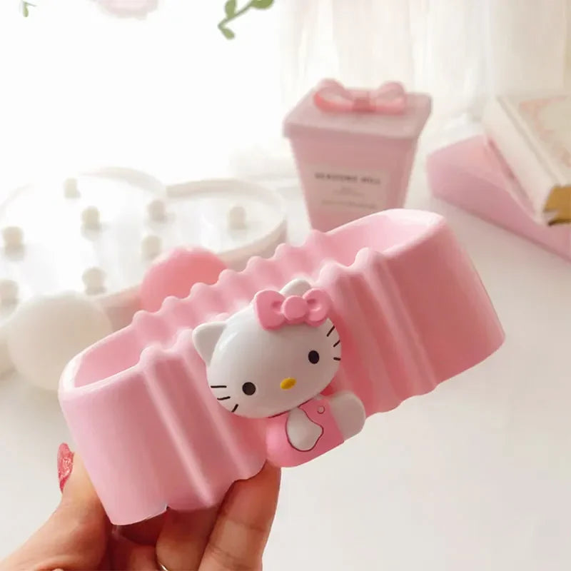 Sanrio Kawaii Hello Kitty Soap Tray Cartoon Soap Dish Non-slip Drain Travel Home Bathroom Soap Box Bathroom Accessories