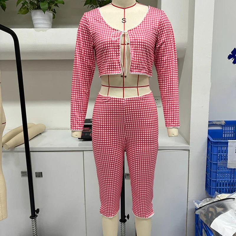 Plaid Outfits Long Sleeve Tie Front Crop Tops + Low Waist Capris Pants Set Vintage Cottage Slilm Fit T-shirt Women Y2k Outfits
