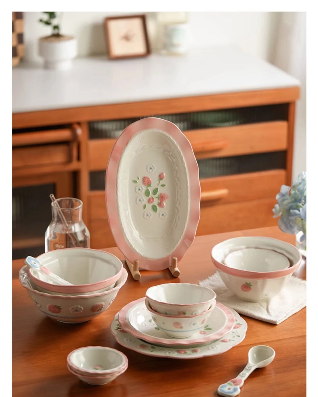Cute Strawberry Ceramic Porcelain Tableware