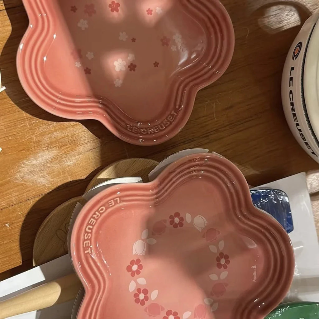 French Flower Shaped Small Plate Colored Ceramic