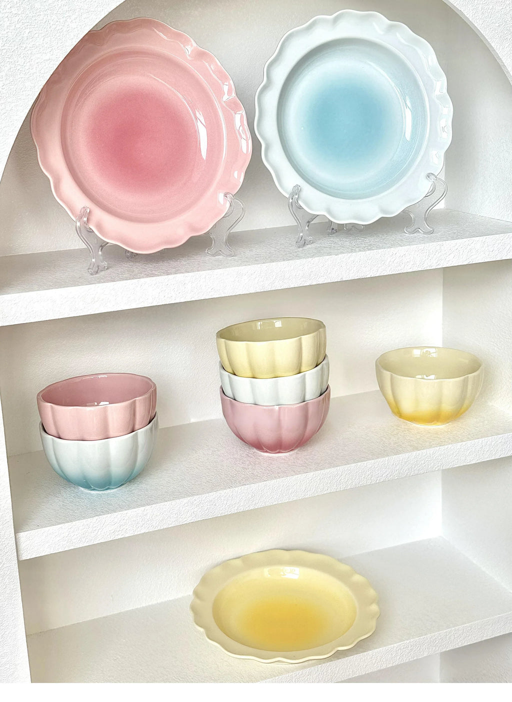 Cute Blush Gradient Plate Dessert Fruits and Vegetables Plate Yogurt Rice Bowl Underglaze Ceramic Tableware Set