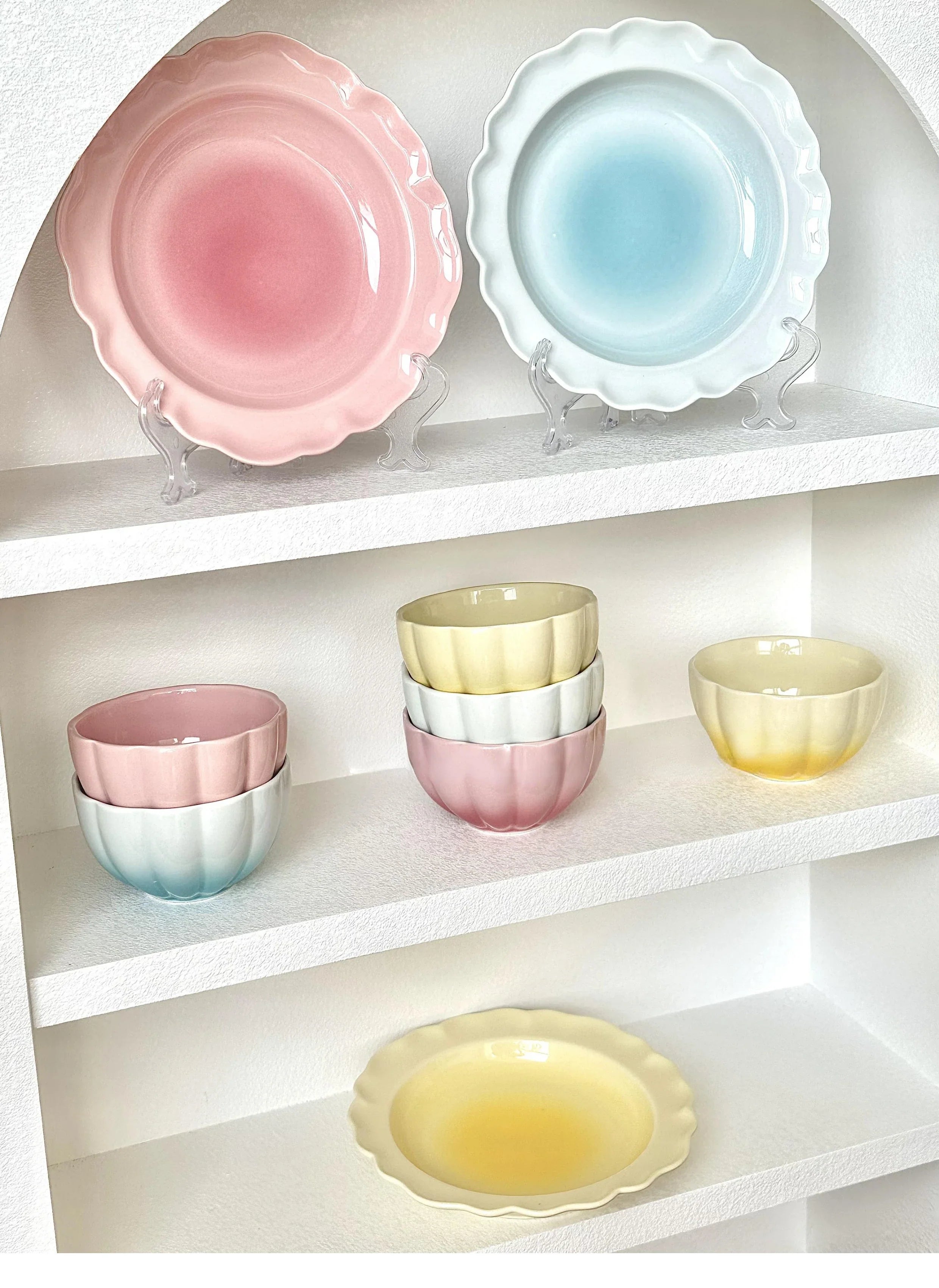 Cute Blush Gradient Plate Dessert Fruits and Vegetables Plate Yogurt Rice Bowl Underglaze Ceramic Tableware Set
