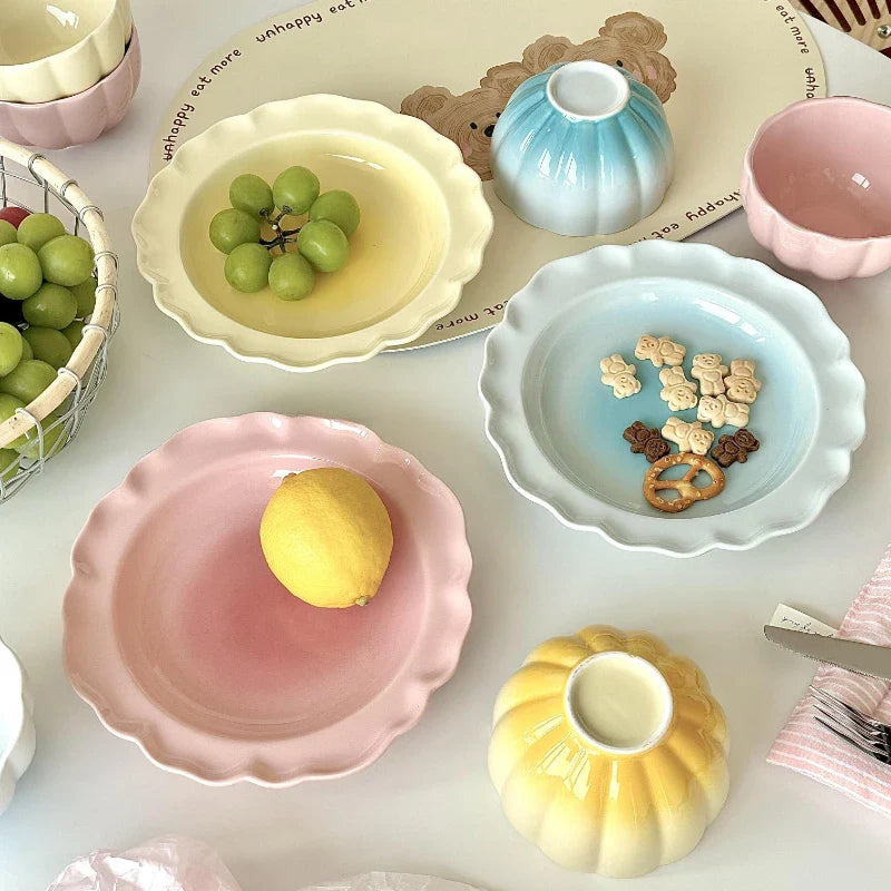Cute Blush Gradient Plate Dessert Fruits and Vegetables Plate Yogurt Rice Bowl Underglaze Ceramic Tableware Set