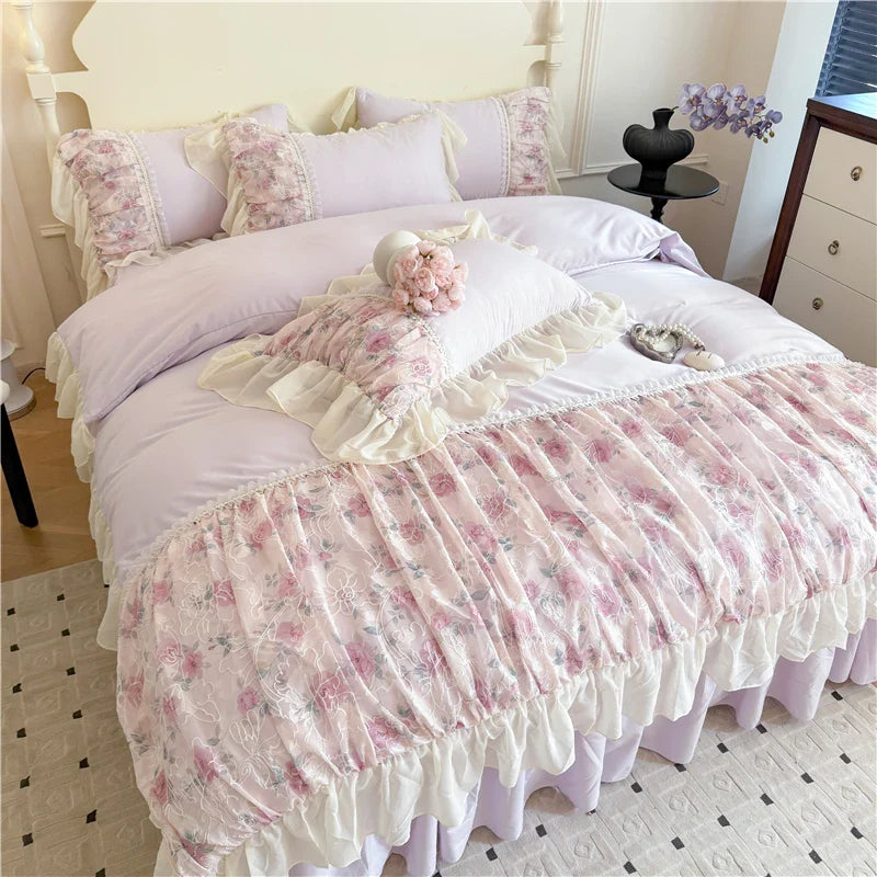 Princess Style Duvet Cover Sets with Lace Embroidery Bed Cover for Girls Queen/King Size Soft Pink Bedding with Ruffles