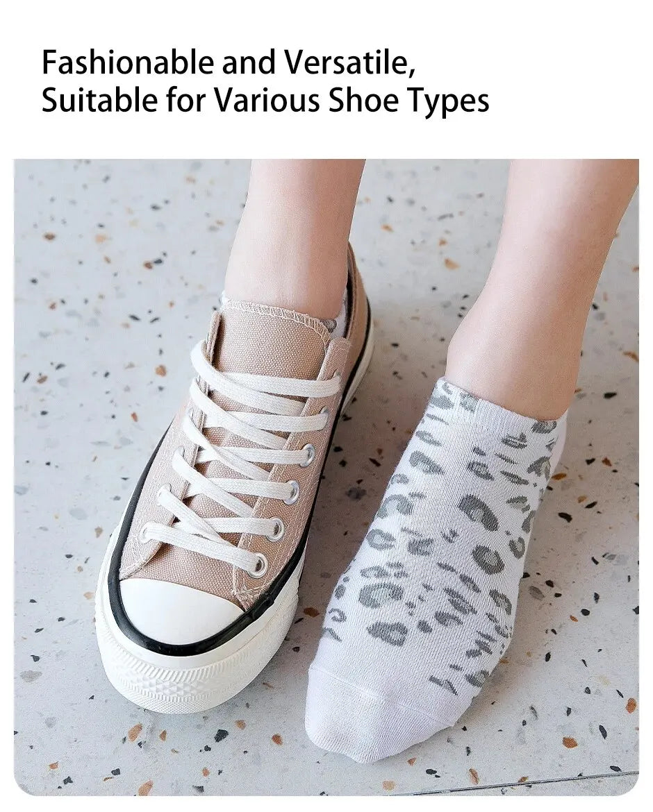 Women's Seasonal Fashionable and Trendy Leopard Print Cotton Sweat-absorbing and Comfortable Sports Low Top Socks