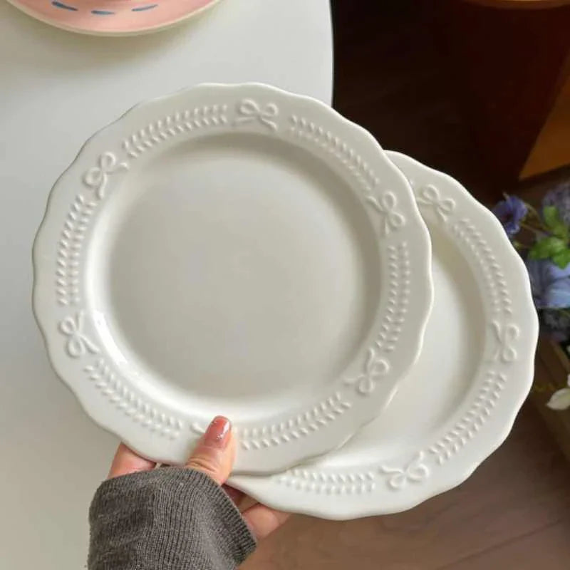 White Bow Embossed Ceramic Plate Dish Simple Dessert Disc 20.5cm Tableware