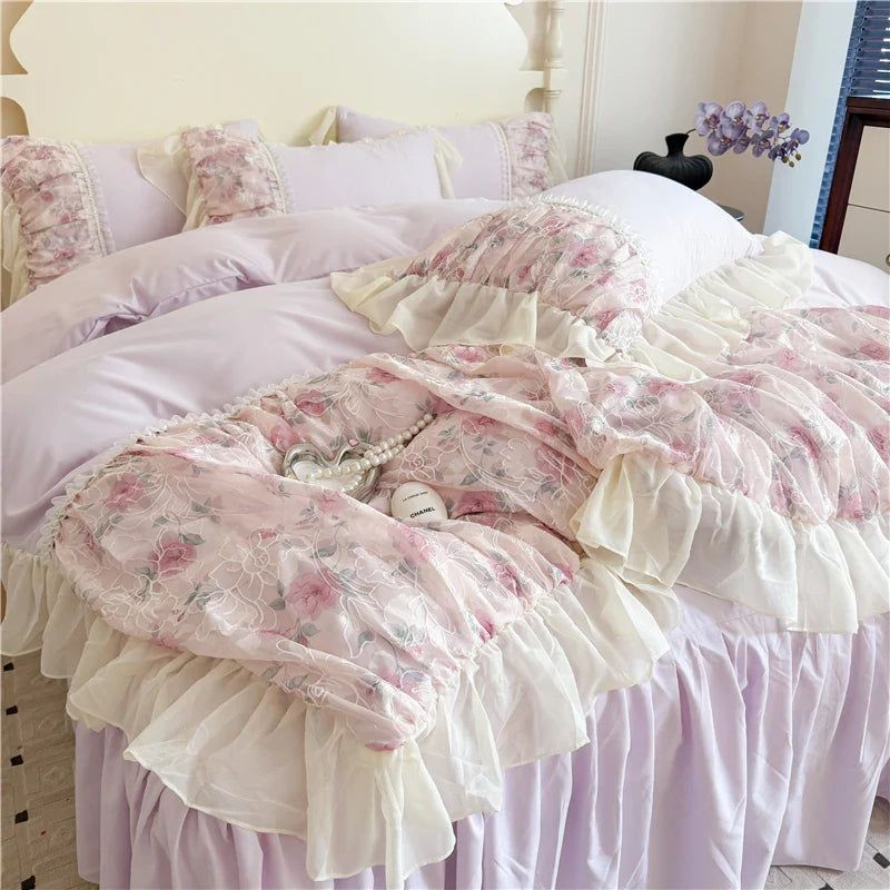 Princess Style Duvet Cover Sets with Lace Embroidery Bed Cover for Girls Queen/King Size Soft Pink Bedding with Ruffles