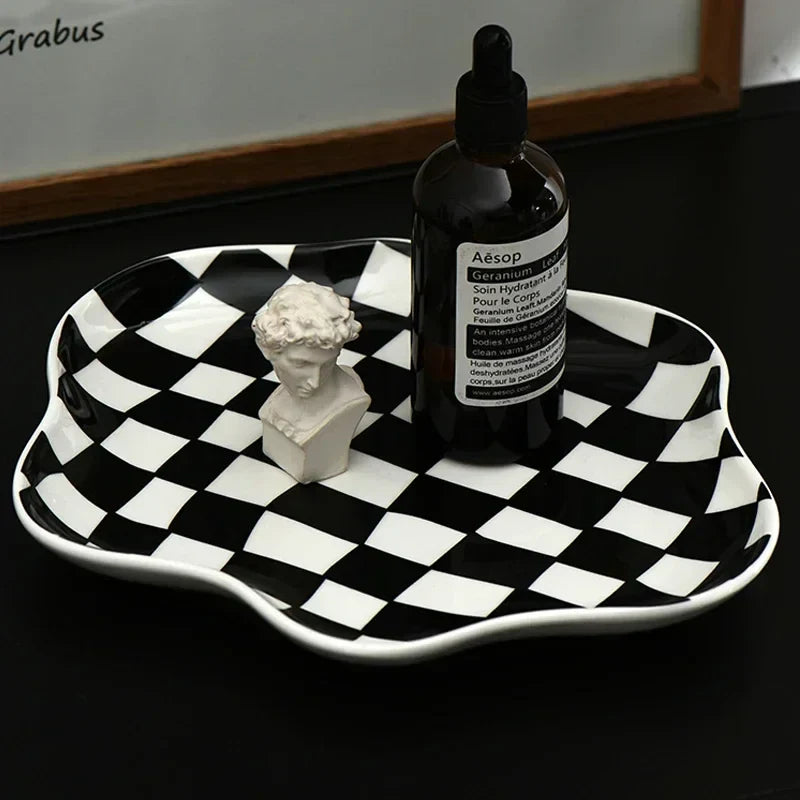 Retro Checkerboard Ceramic Plate Jewelry Home Decoration