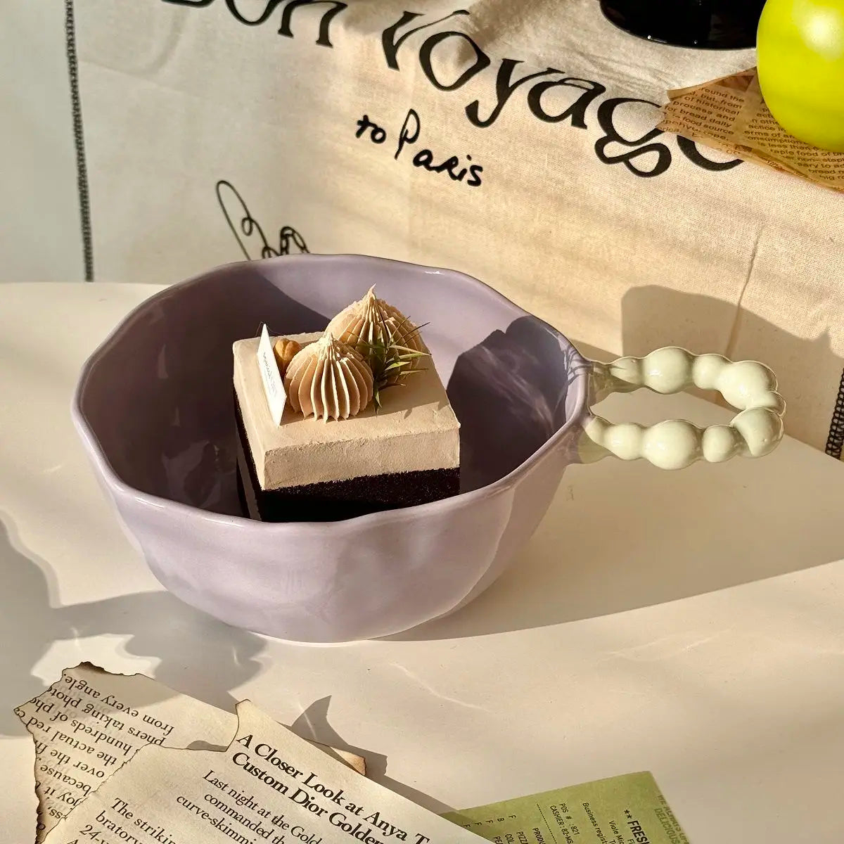 High Beauty Ceramic Instant Noodle Bowl with Pearl Handle Home Irregular Shape Cute Yogurt Bowls Fruit Dessert Tableware