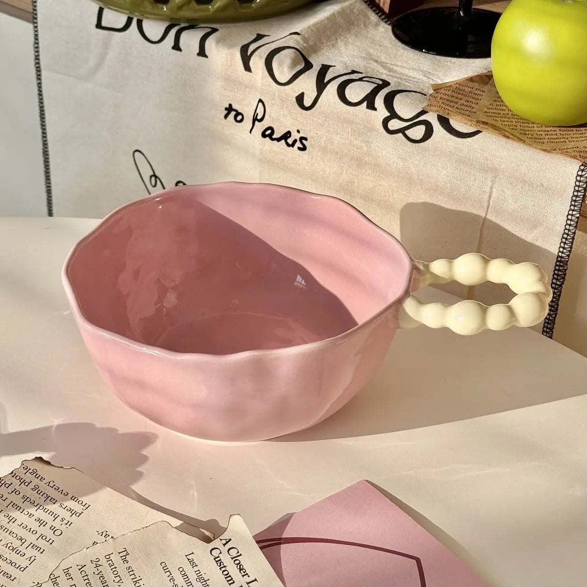 High Beauty Ceramic Instant Noodle Bowl with Pearl Handle Home Irregular Shape Cute Yogurt Bowls Fruit Dessert Tableware