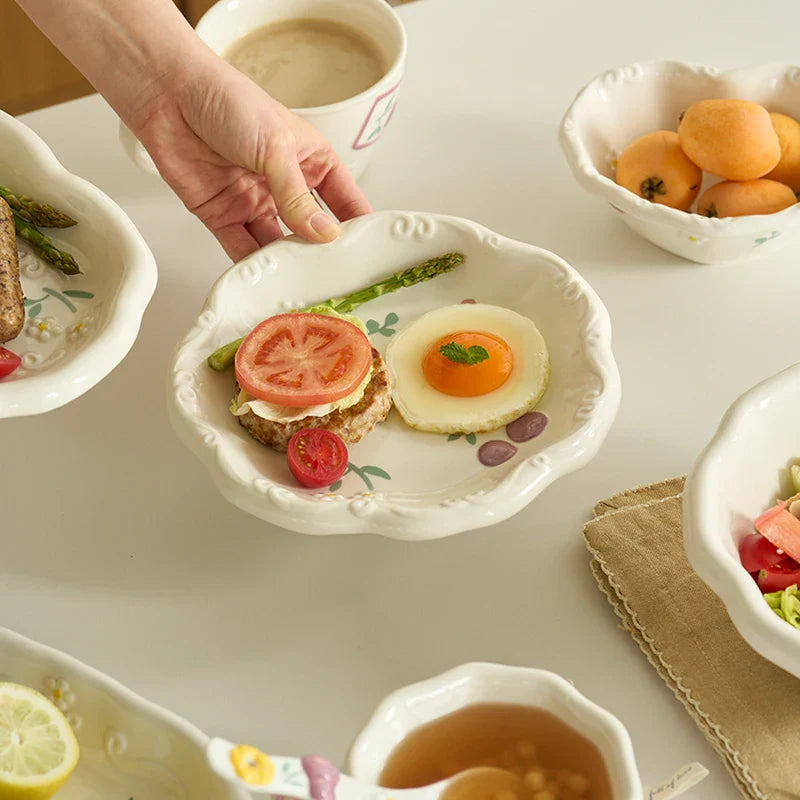 Light Luxury Ceramic Plate Sweet Lovely Dessert Salad Plate Delicious Dishes Dining Plates Exquisite Tableware