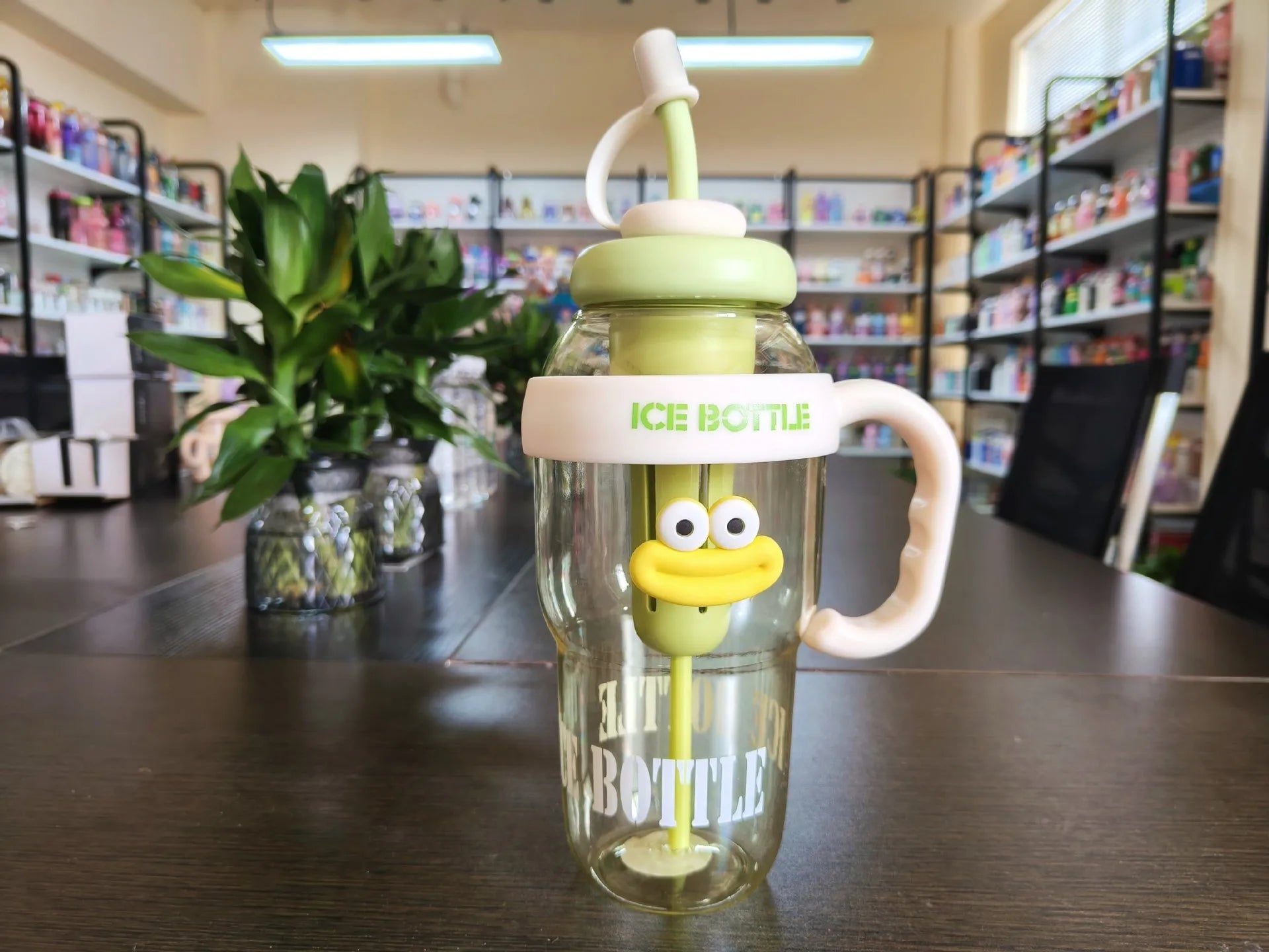 Sanrio Water Cup Hello Kitty  Anime Straw Cup Cartoon Cute Large Capacity Outdoor Activities Portable Tea Separation | 1300ML