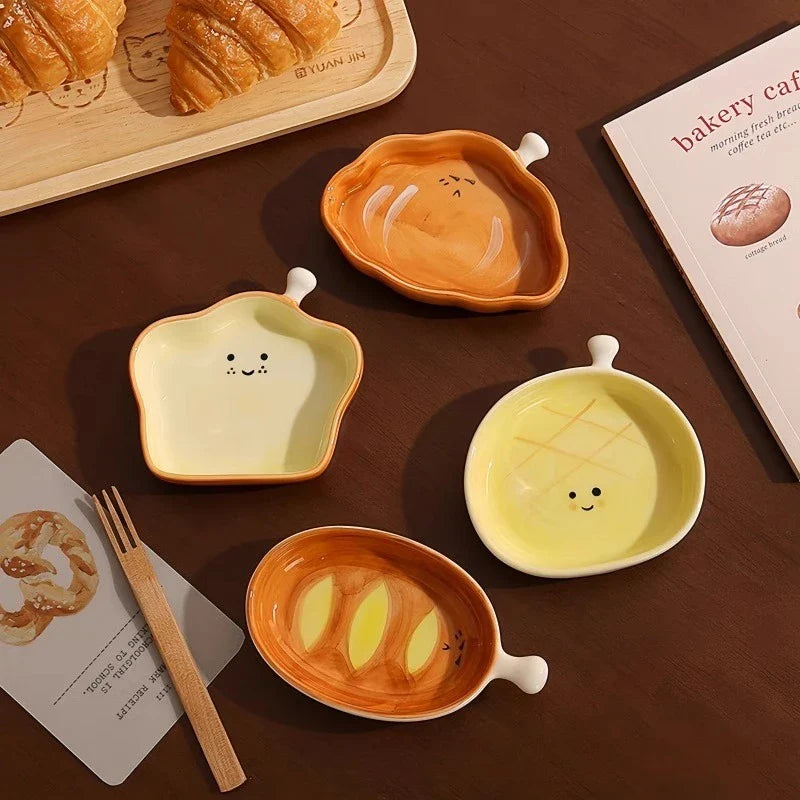 Croissant Plate Ceramic Seasoning Disc Creative Dipping Sauce Plate Cute Dessert Plate and Irregular-shaped Butterfly