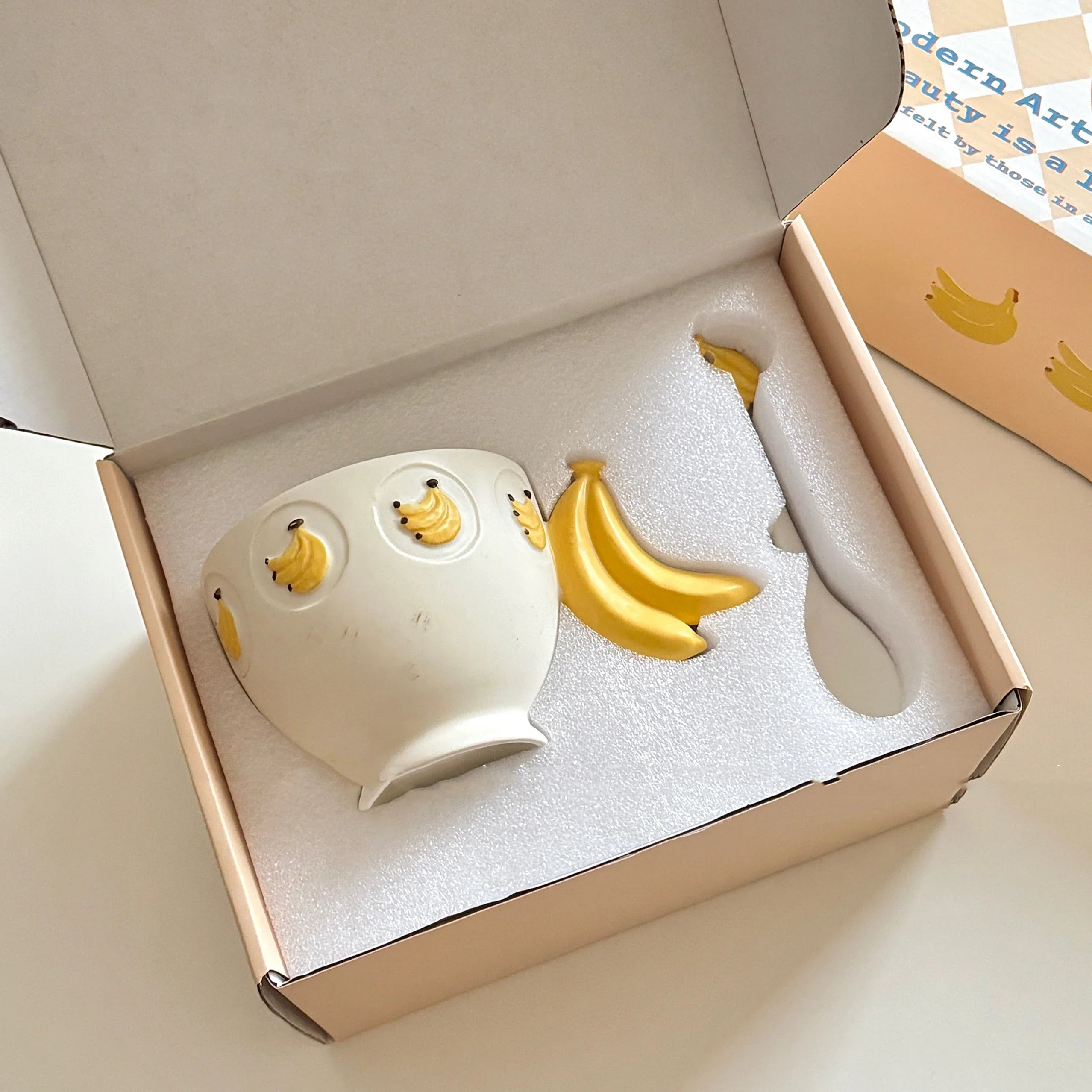 Luxury Ceramic Banana Pattern Round Cute Plates