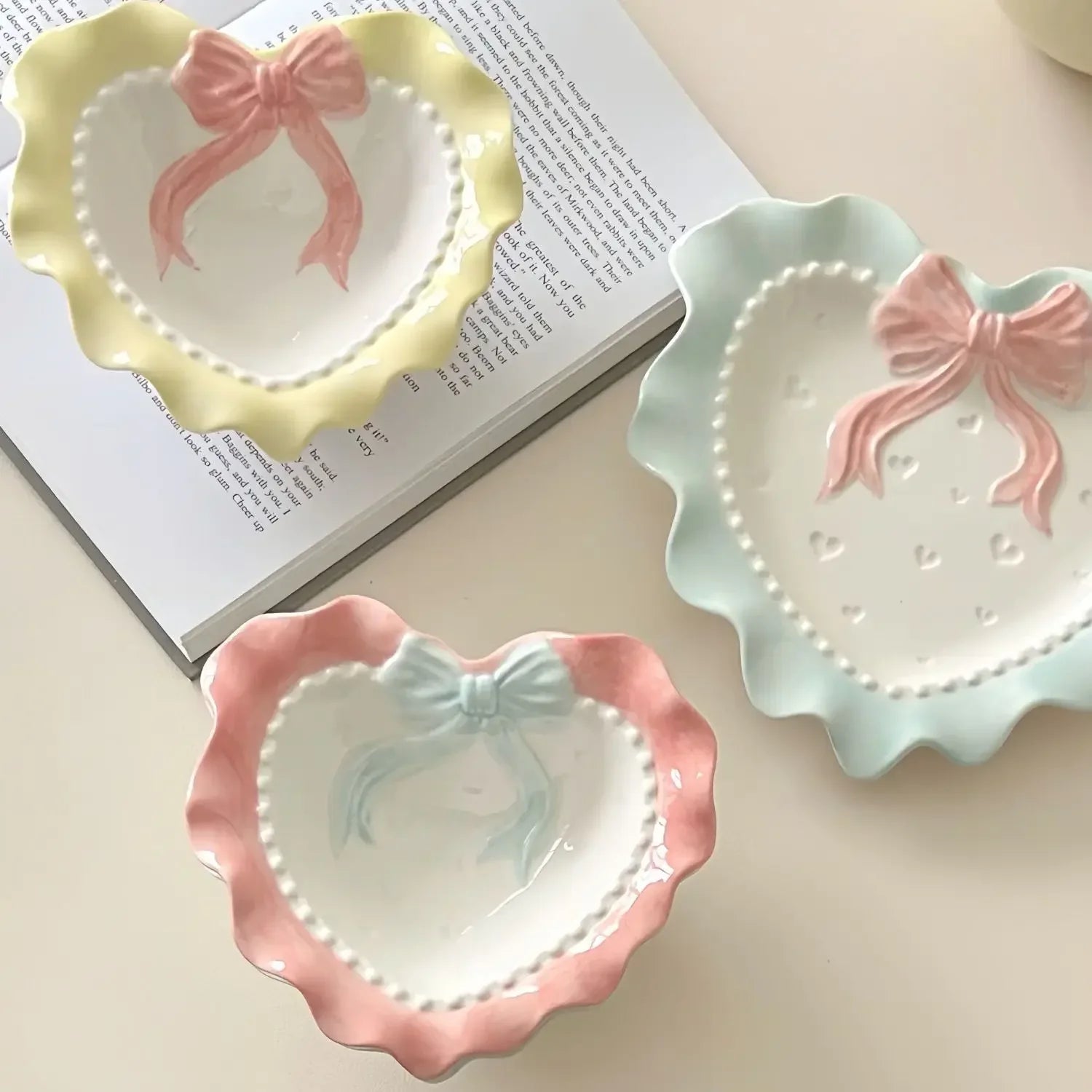 Cute Wave Edge Bow Knot Love Wave Dot Ceramic Lace Girl Tableware