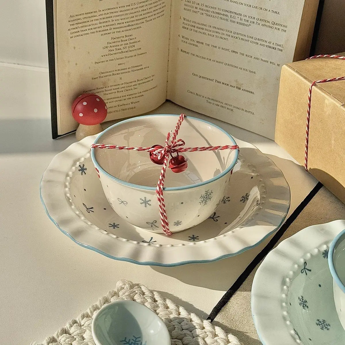 Ceramics Blue Bows Bowl & Plate Dinnerware