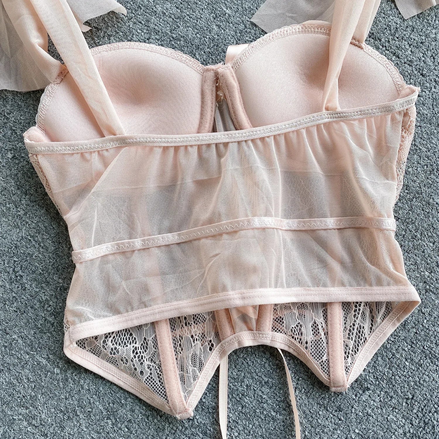 Spaghetti Strap Tank Top for Women Strapless Build in Bra Lace Patchwrok Tulle Bow Camis Summer Casual Female Camisoles