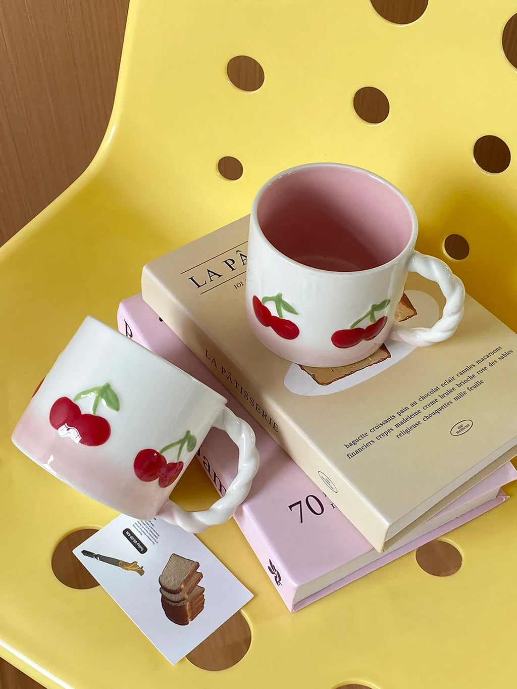 Pink Cherry Ceramic Mug, Twist Handle Ceramic Exquisite Pink Gradient Cup