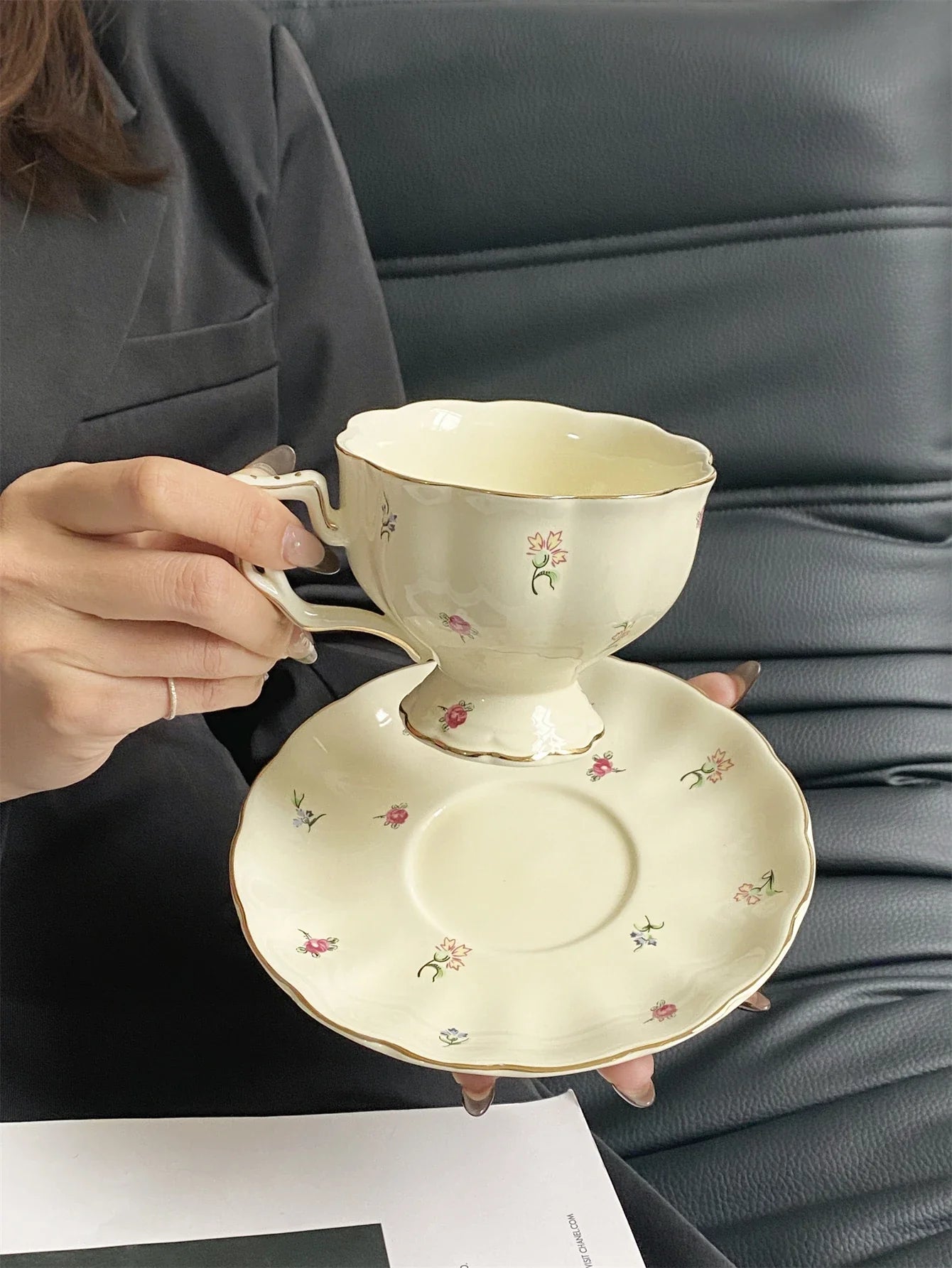 Floral Ceramic Cup and Saucer Tea Set Accessible Luxury Cup and Saucer Afternoon Tea Cup