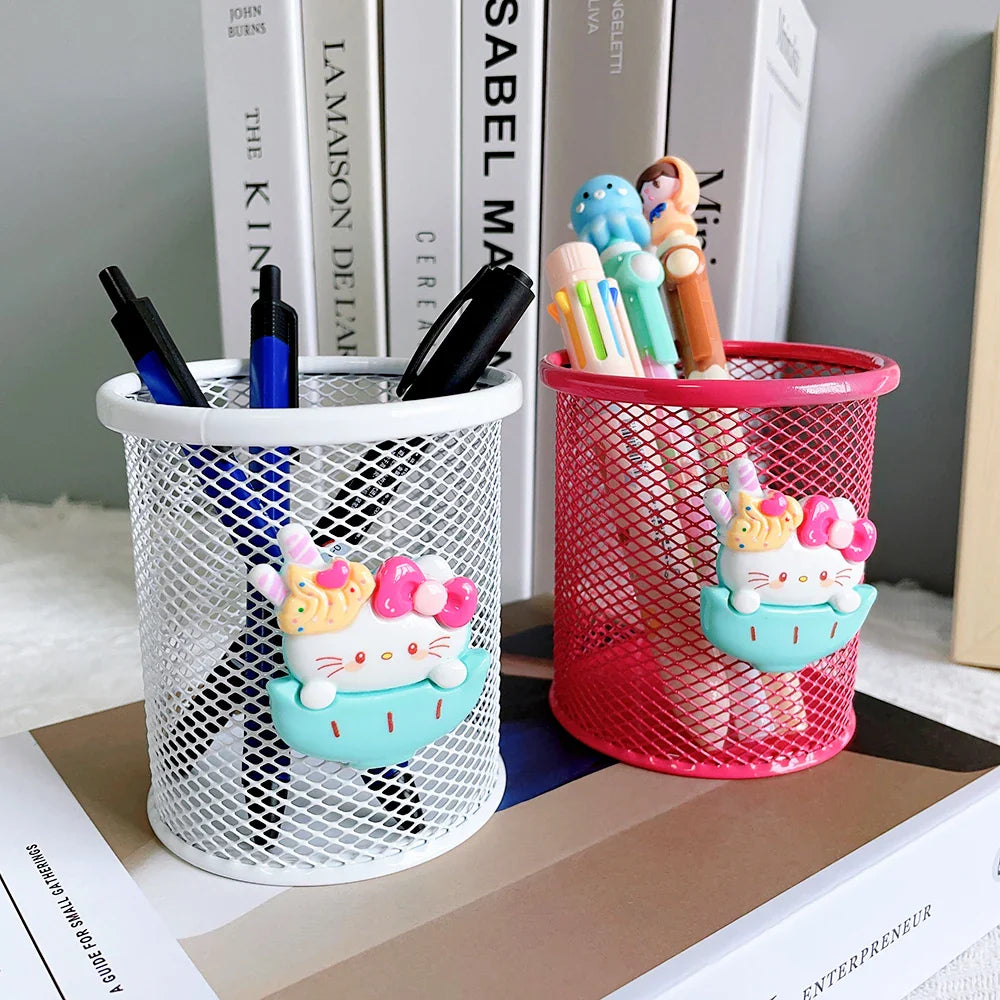 Sanrio Series Cute Hello Kitty Fashion Pen Holder Desktop Decorations Anime Fans Girl Creative Round Pen Holder