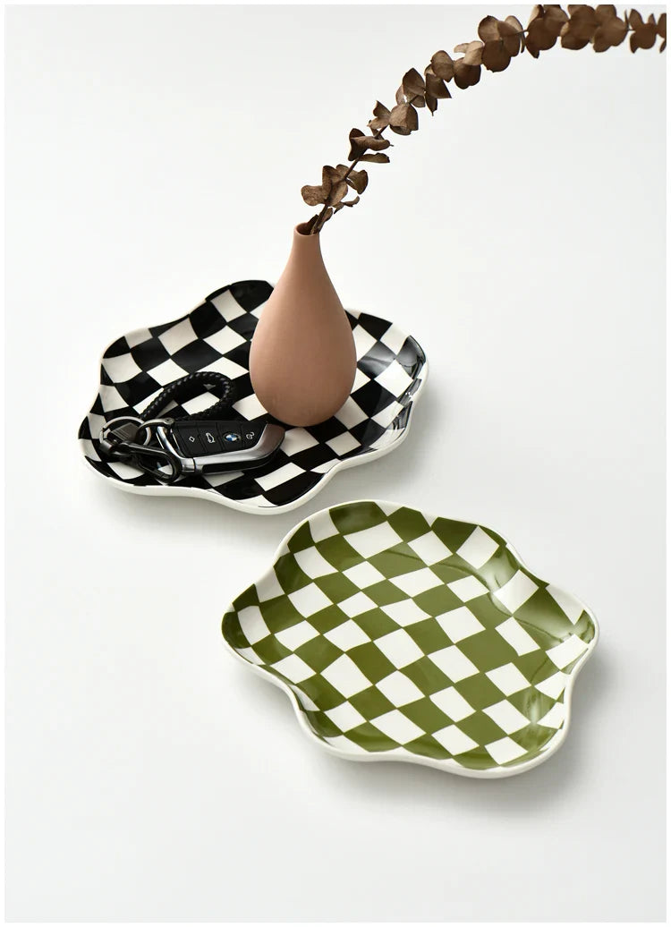 Retro Checkerboard Ceramic Plate Jewelry Home Decoration