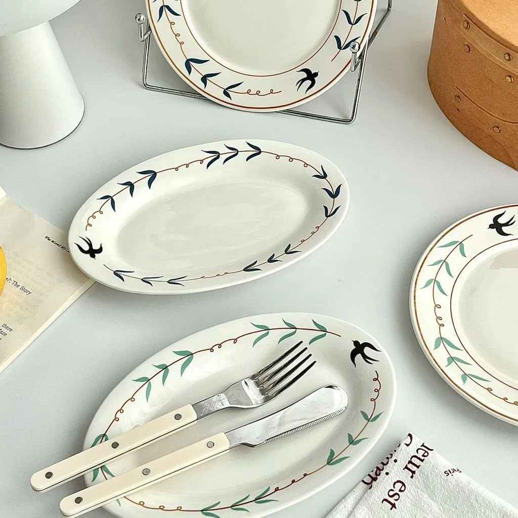 Gold Rim Leaf Pattern Round Serving Dishes Porcelain Kitchen Tableware