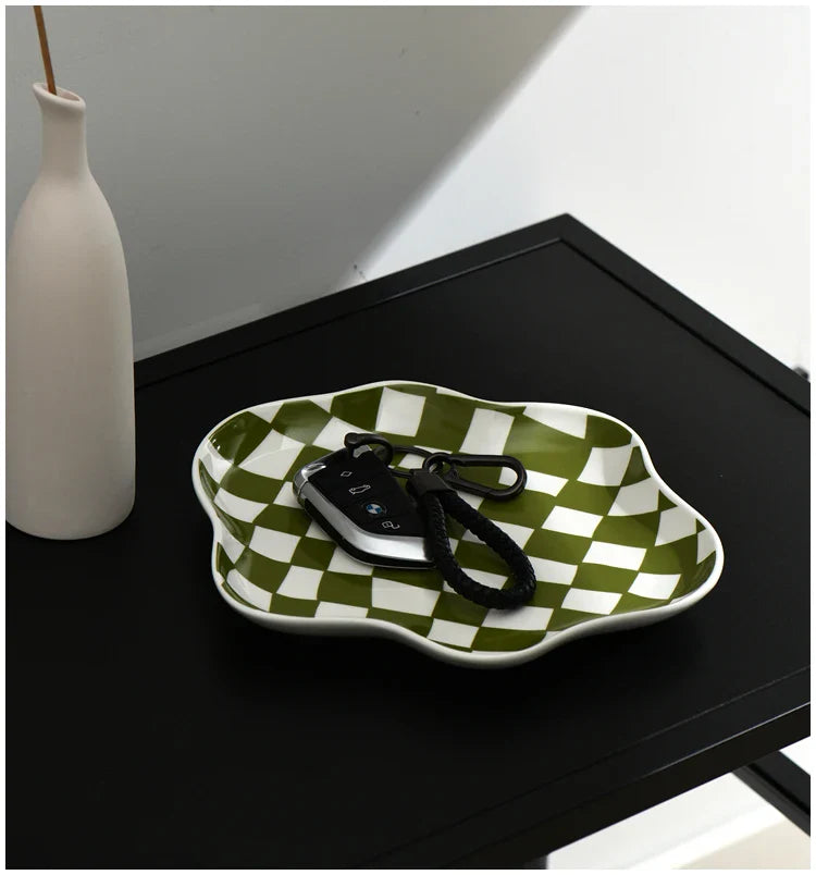 Retro Checkerboard Ceramic Plate Jewelry Home Decoration