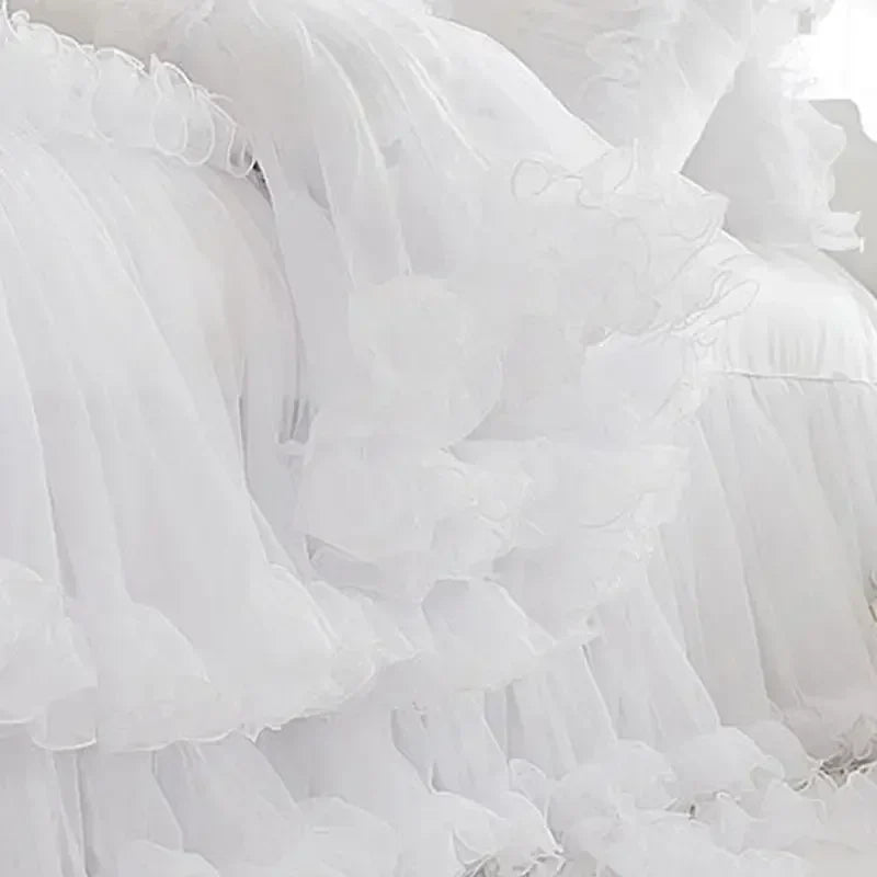 Pink Jacquard Satin Bedspread Bedding Set Luxury Princess Wedding Bed Set Lace Ruffle Duvet Cover Bed Skirt Pillowcases Cotton